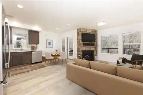 Cool Corner Unit with Mountain Serenity