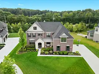 Prestige Meets Modern Perfection in Dunhill Park