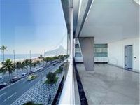 MODERN AND SPACIOUS IPANEMA APARTMENT