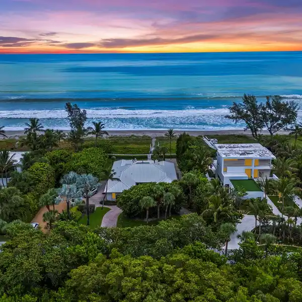 EXQUISITE OCEANFRONT ESTATE ON JUPITER ISLAND