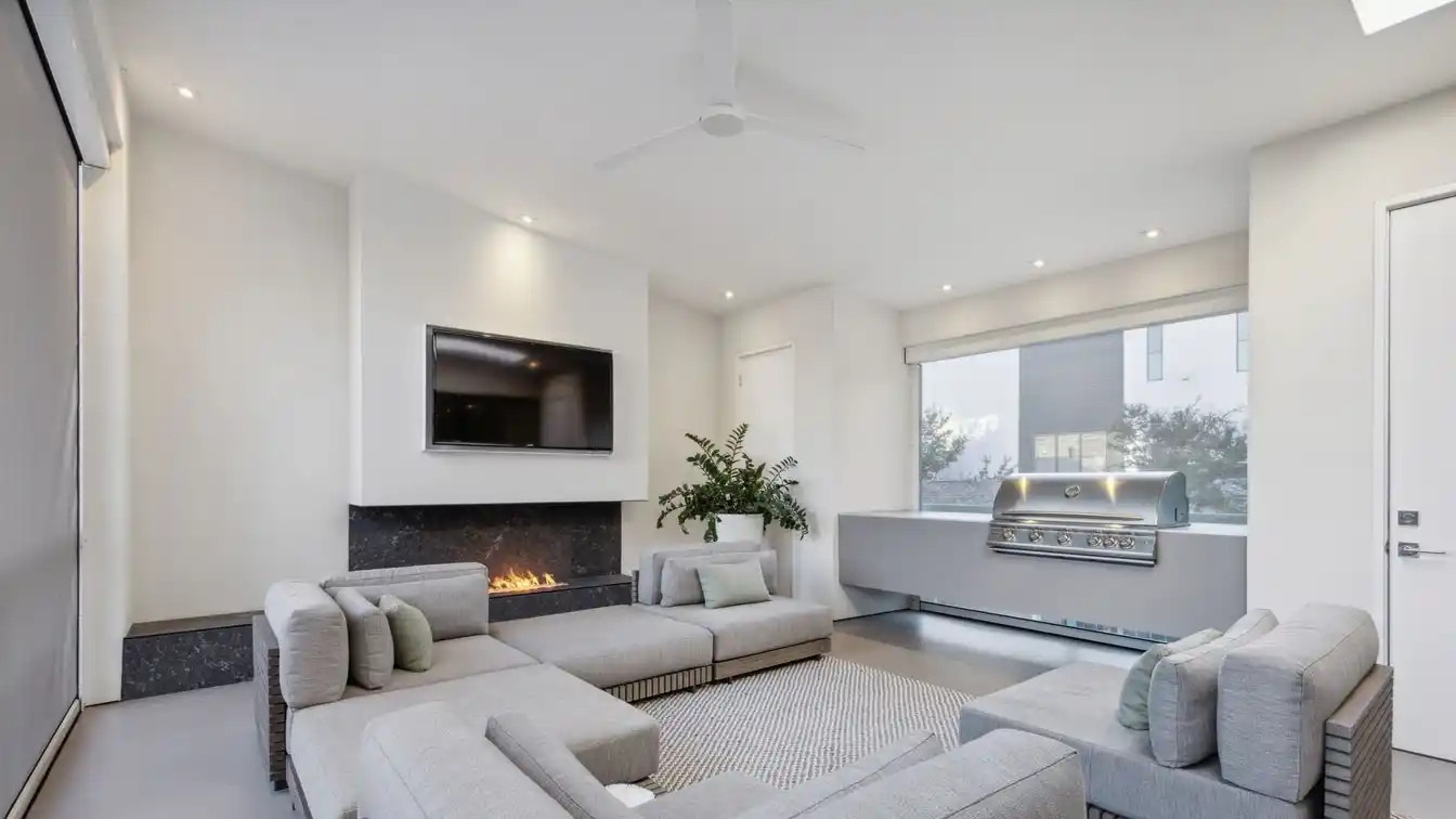 An Urban Oasis of Style and Design