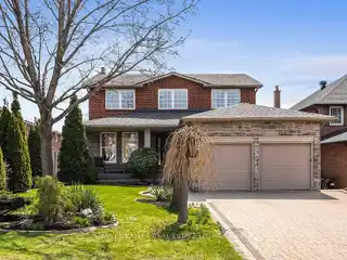 Charming Home in the Esteemed Applewood Heights Neighborhood
