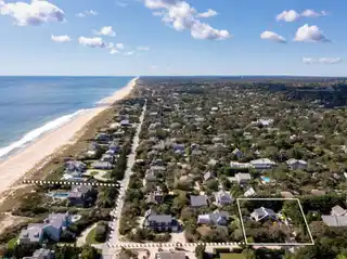 Completely Renovated Beach Cottage