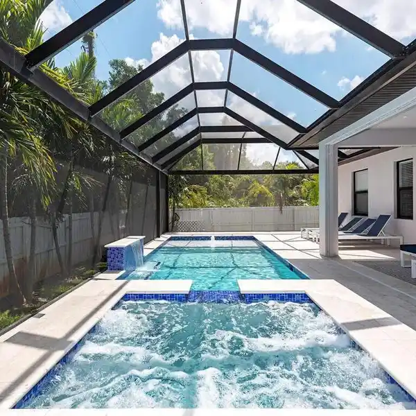 EXQUISITE BLEND OF LUXURY AND COMFORT