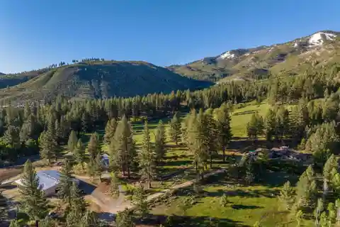 Exceptional 82-Acre Estate