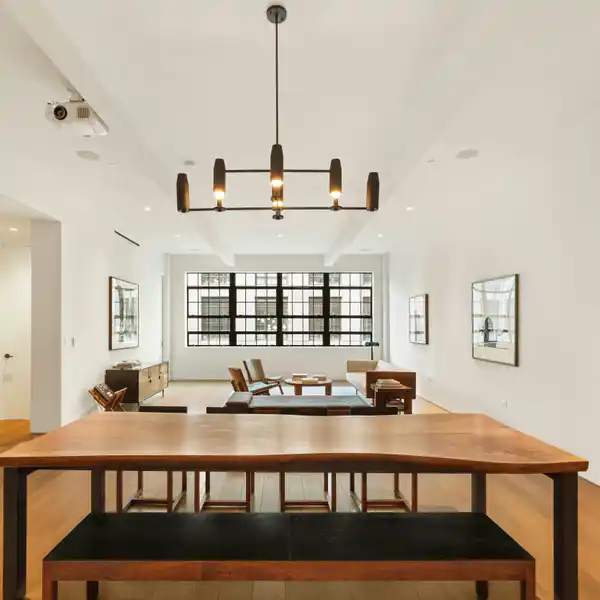 MUSEUM QUALITY CONDOMINIUM LOFT