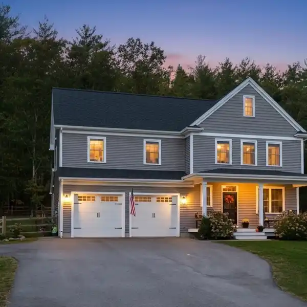 SUNLIT COLONIAL BACKING TO CONSERVATION LAND