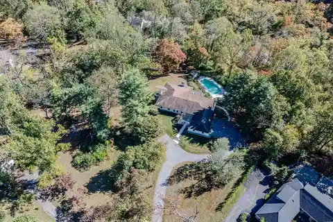 Reimagined Chadds Ford Retreat with Poolside Bliss