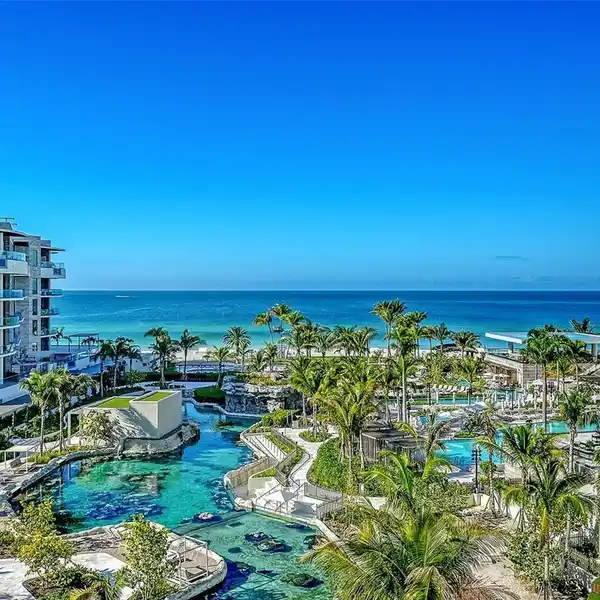 CENTER RESIDENCE AT THE ST. REGIS LONGBOAT KEY
