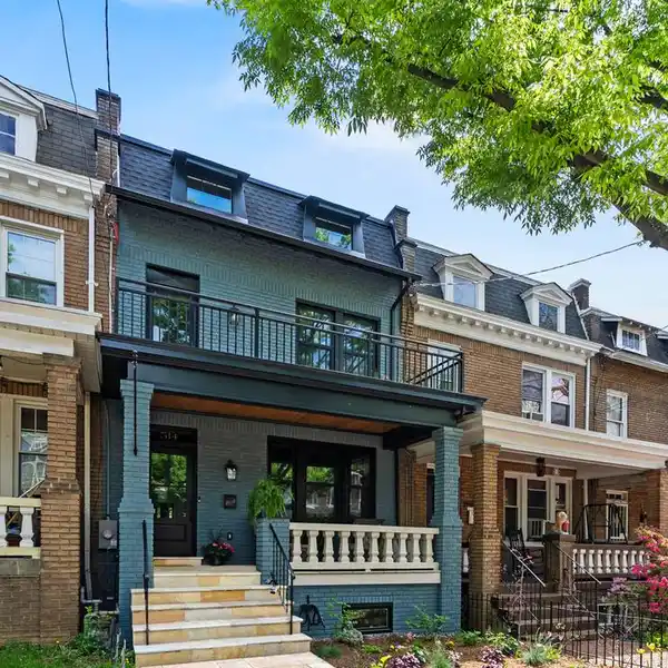 TIMELESS PETWORTH ROWHOME