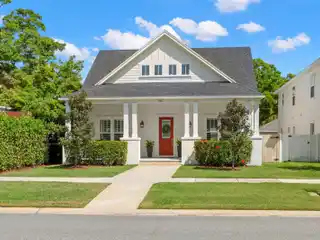 Immaculate Home in Allendale Manor