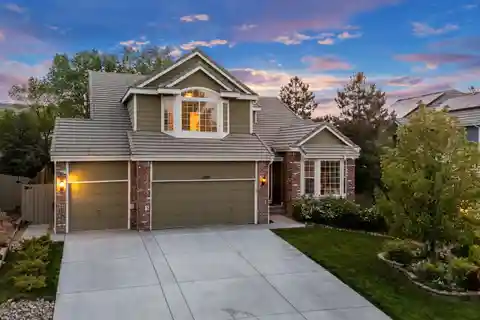 Spacious Home with Scenic Flatiron Views