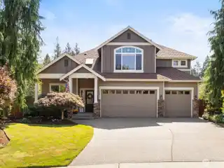 Gig Harbor Gem with Private Backyard Retreat