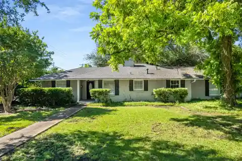 Prime Location in the Preston Hollow Fairway