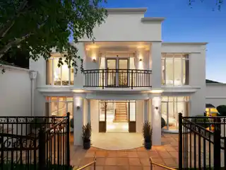 Magnificent Once-In-A-Lifetime Georgian Residence