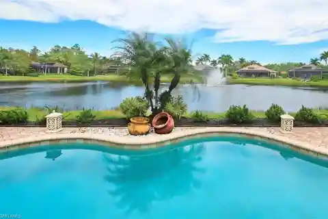 Meticulously Maintained Davinci Estate Home
