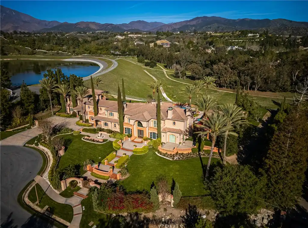 Extraordinary Estate in Coto De Caza