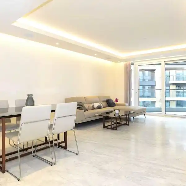LOVELY TWO BEDROOM APARTMENT IN THE TOWER