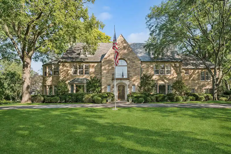 Grand Residence on Park-like Property