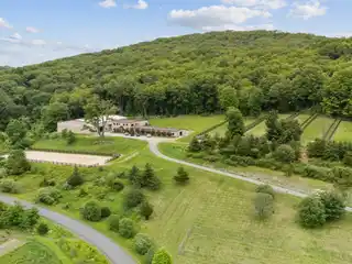 Equestrian Paradise on Twenty Acres