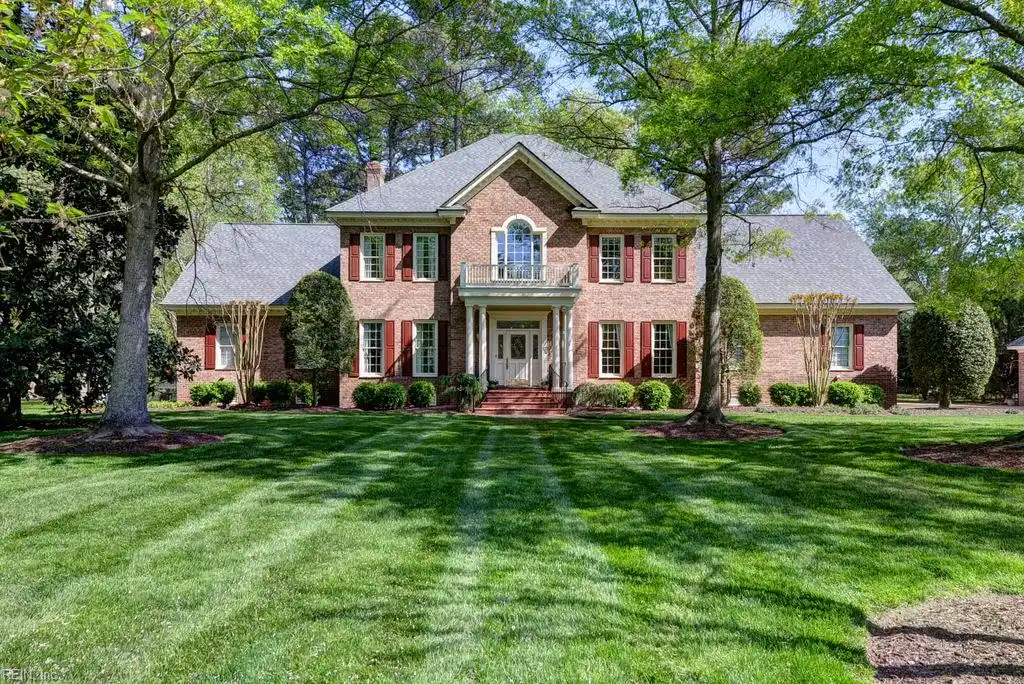 Stately and Sumptuous Retreat