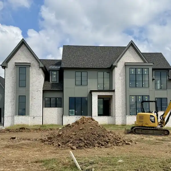 CUSTOM NEW CONSTRUCTION IN PRIMM FARM