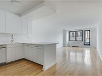 BRIGHT AND SPACIOUS IN THE HEART OF UNION SQUARE