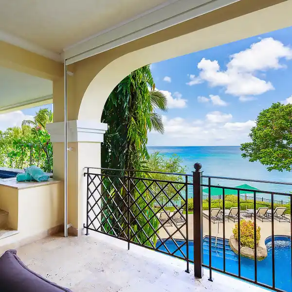 SANDY COVE BEACHFRONT VILLA