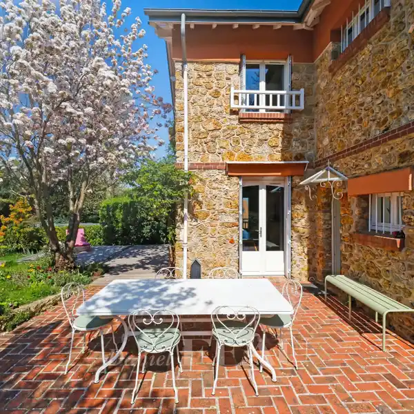 CHARMING CIRCA 1890 HOME