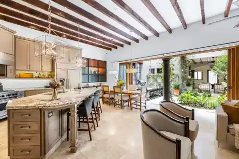 A Contemporary Sanctuary with Colonial Soul in the Heart of San Miguel De Allende