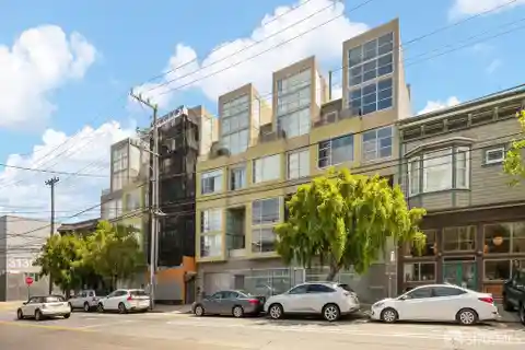 Expansive Tri-level Loft Condominium
