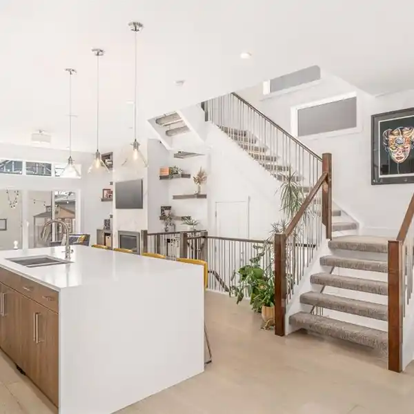 MODERN LUXURY WITH NATURAL BEAUTY