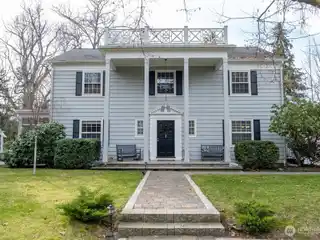 Stunning Colonial Home in a Garden Setting