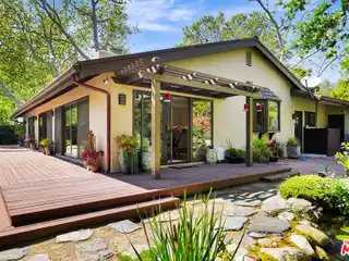 Recently Remodeled Home in Malibu West