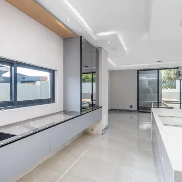 CUSTOMIZE YOUR ULTRA-MODERN WATERFALL DREAM HOME