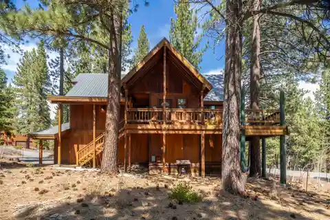 Upgraded and Well-maintained Home in Truckee