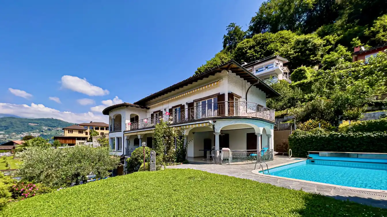 Lovely and Elegant Villa