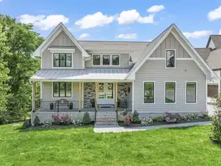 Incredible Open-plan Home in a Gated Community
