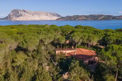 Secluded Country Home in Capo Coda Cavallo