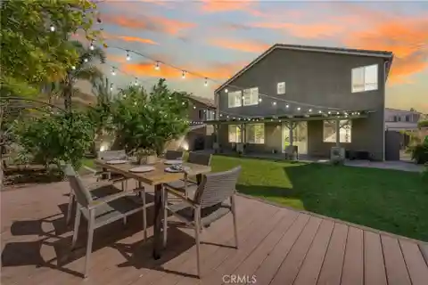 Beautifully Maintained Home on a Quiet Cul-De-Sac