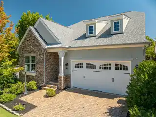 Elegant Classica Home with Private Outdoor Oasis