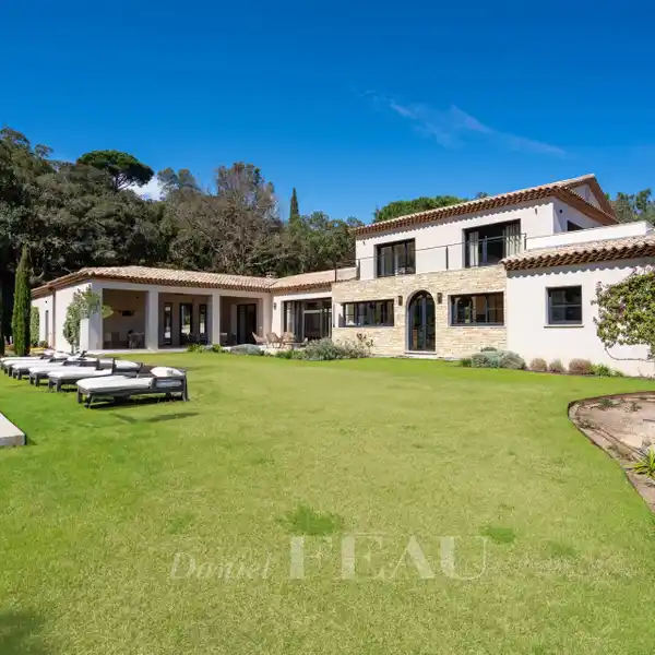 MAGNIFICENT MEDITERRANEAN VILLA