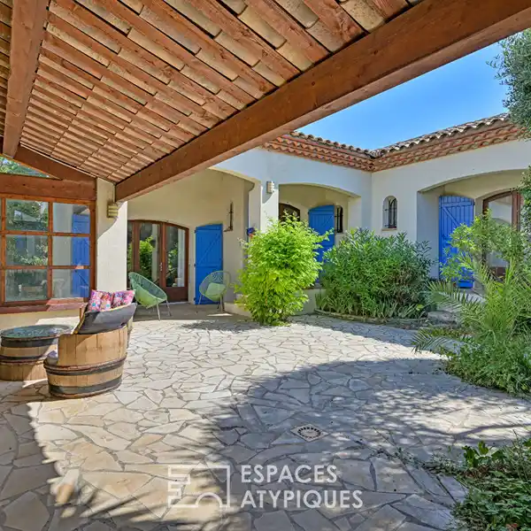 PEACEFUL FAMILY HAVEN WITH POOL