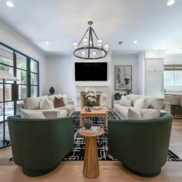 IMPRESSIVE ENGLISH TUDOR IN AVON PLACE