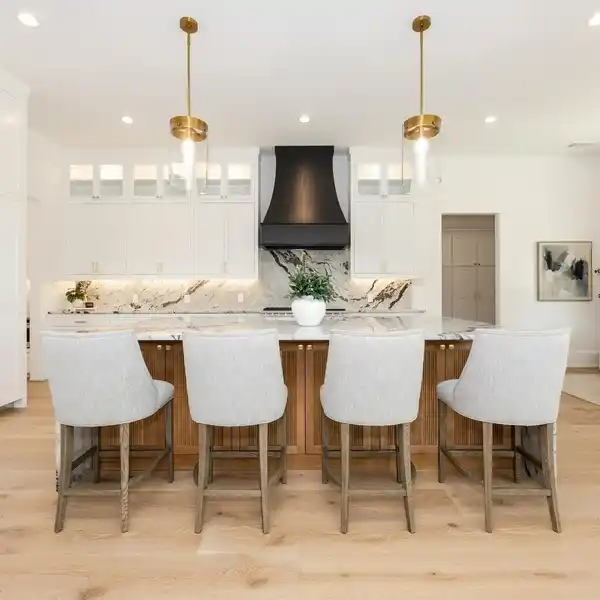 BOUTIQUE LUXURY LIVING IN PREMIER COMMUNITY