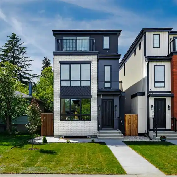 EXQUISITE RICHMOND RESIDENCE