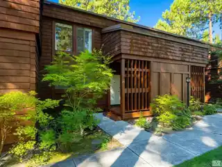 Lakeview Pinewild Retreat Steps from the Beach