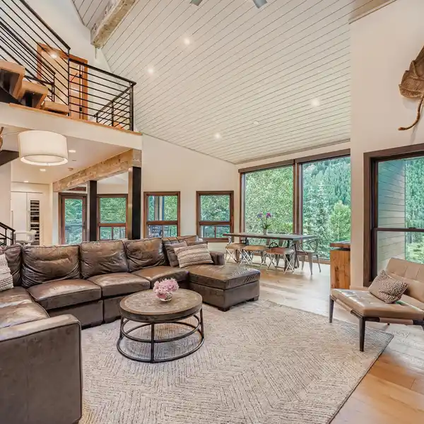 BEAUTIFULLY REMODELED HOME