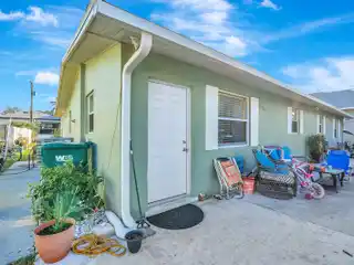 Prime Naples Park Duplex Steps from Vanderbilt Beach