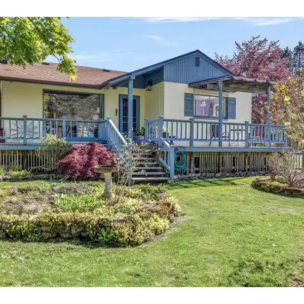 DARLING FARMHOUSE ON 36.28 ACRES